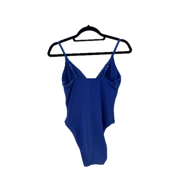 SHADE & SHORE WOMEN S(4-6) ONE-PIECE SWIMSUIT ADJUSTABLE STRAPS FULL COVERAGE - Picture 4 of 6